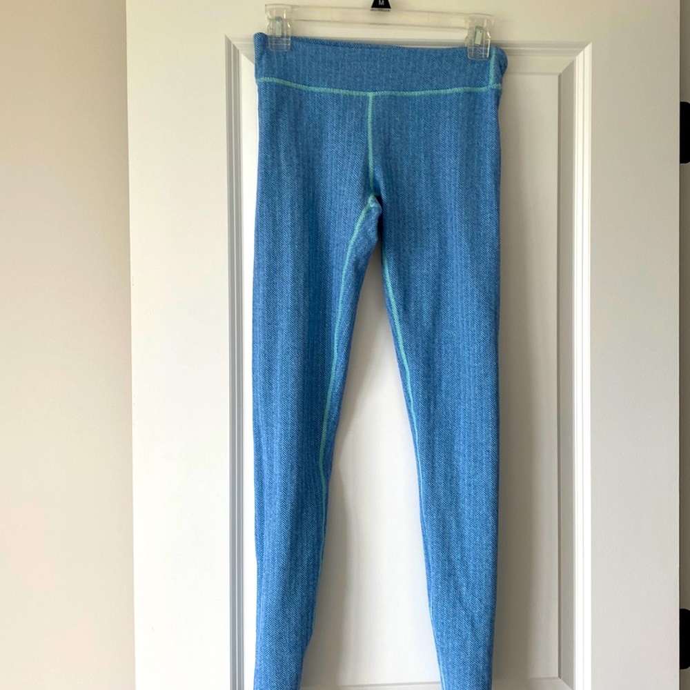 Ivivva, size 14 leggings